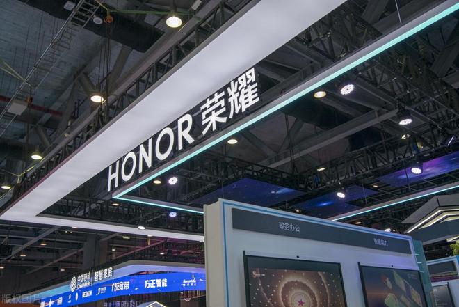 凯发k8手机内部中国零部件被美国替代荣耀究竟想干什么?